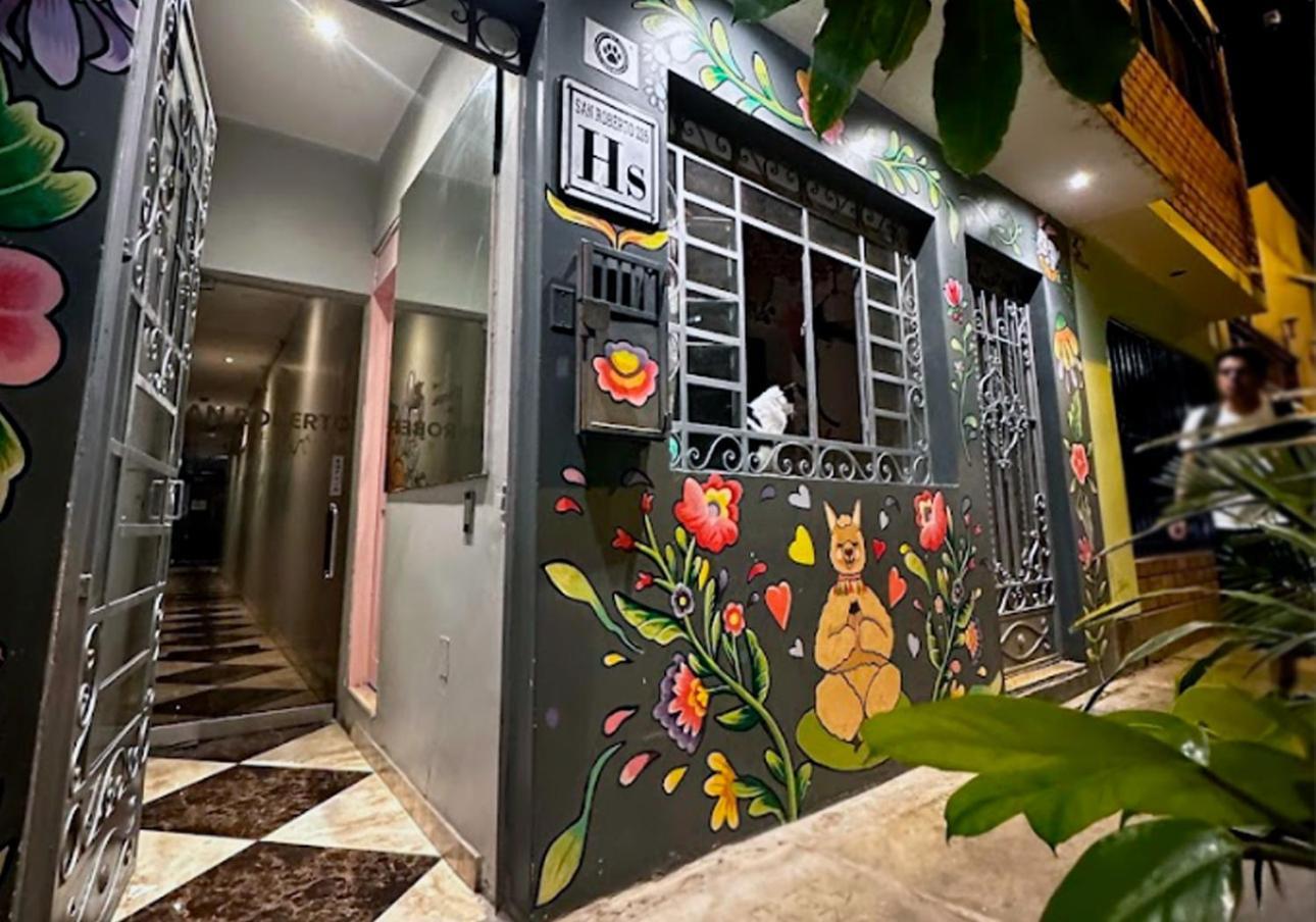 Llama Llama - Mystic Hostel Lima Exterior photo